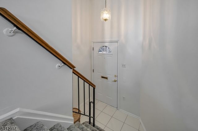 181 Long Hill Road 8, Little Falls Twp., NJ 07424