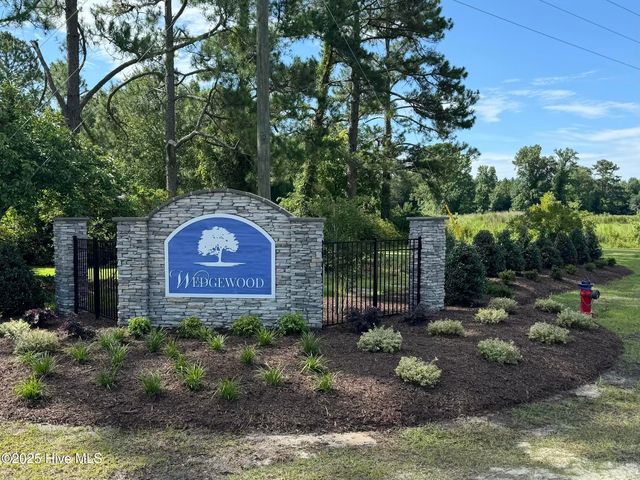 117 Woodford Drive, Jacksonville, NC 28540