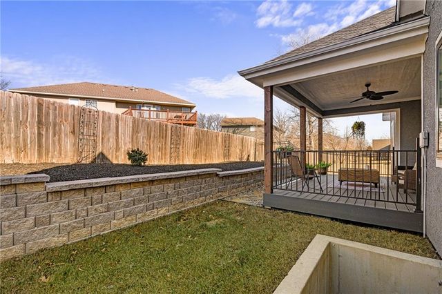 2110 Chateau Place, Raymore, MO 64083