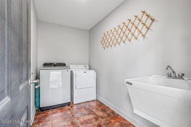 1605 Windy Lane, Southaven, MS 38671