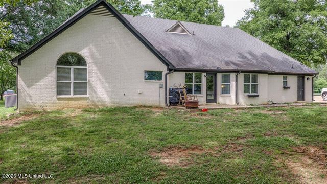 1605 Windy Lane, Southaven, MS 38671