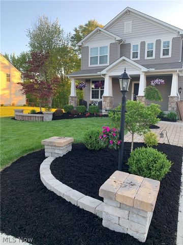 18764 Ledgestone Drive, Strongsville, OH 44149