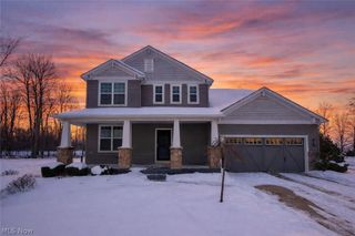 18764 Ledgestone Drive, Strongsville, OH 44149