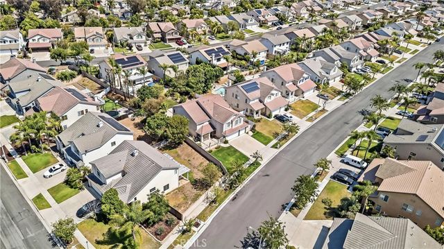 2475 Macbeth, Corona, CA 92882
