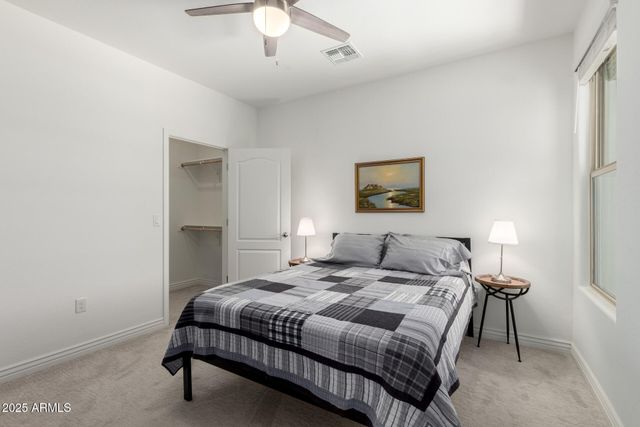 2425 W BRONCO BUTTE Trail 2011, Phoenix, AZ 85085