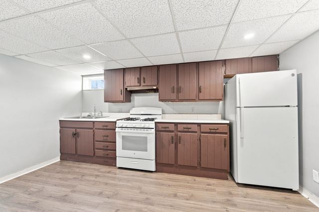 139 Seabury St, New Bedford, MA 02745