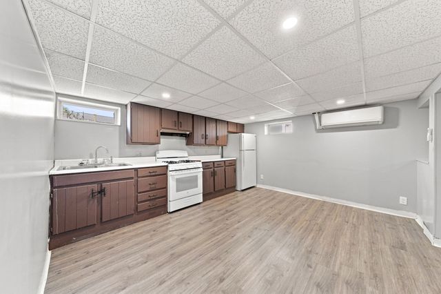 139 Seabury St, New Bedford, MA 02745