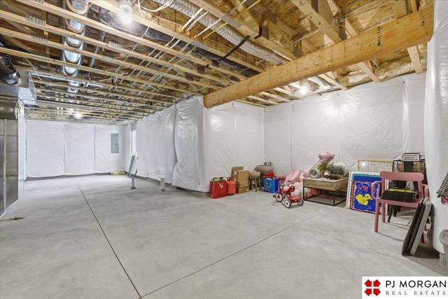 11908 S 110 Street, Papillion, NE 68046