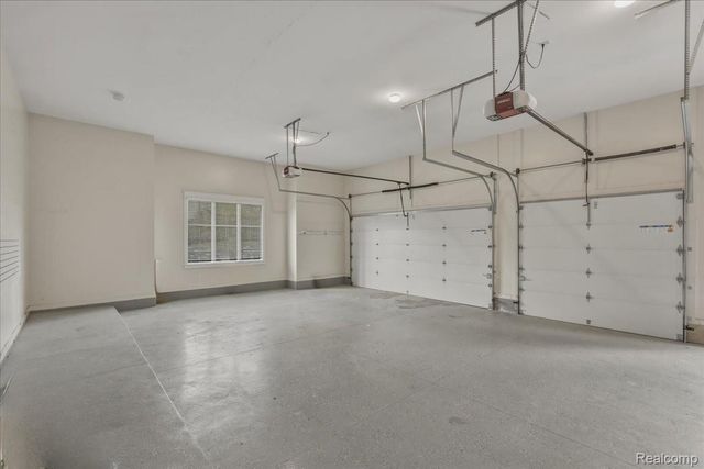 35339 W 13 Mile Road, Farmington Hills, MI 48331
