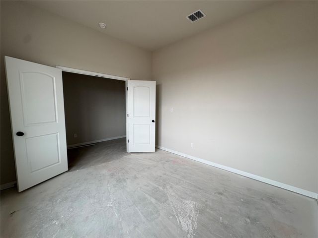 12709 Raven Meadow DR, Buda, TX 78610