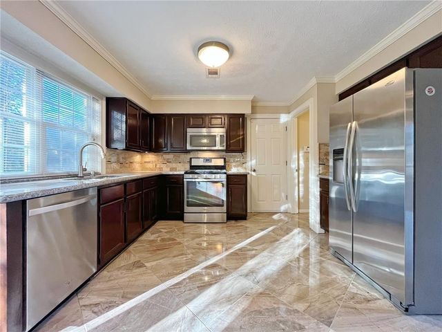 2896 Landington Way, Duluth, GA 30096