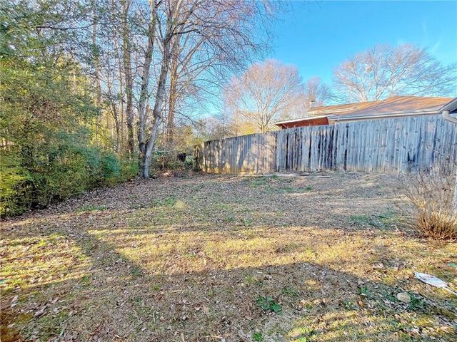 2896 Landington Way, Duluth, GA 30096