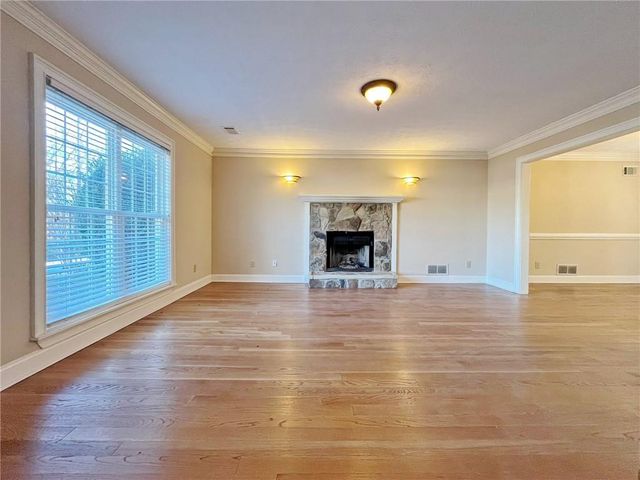 2896 Landington Way, Duluth, GA 30096