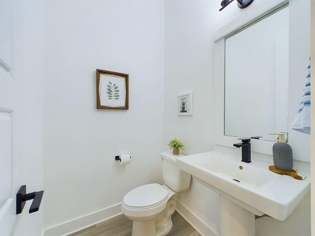 1008 Tuskegee Heights Lane, Houston, TX 77091