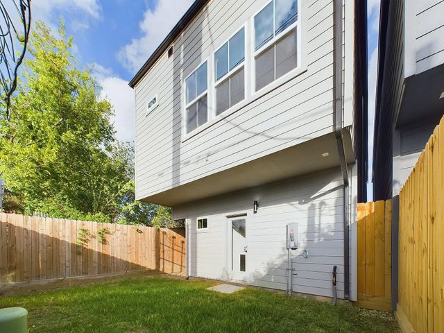 1008 Tuskegee Heights Lane, Houston, TX 77091