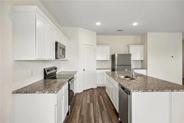 94 Heartland Drive, Dallas, GA 30157