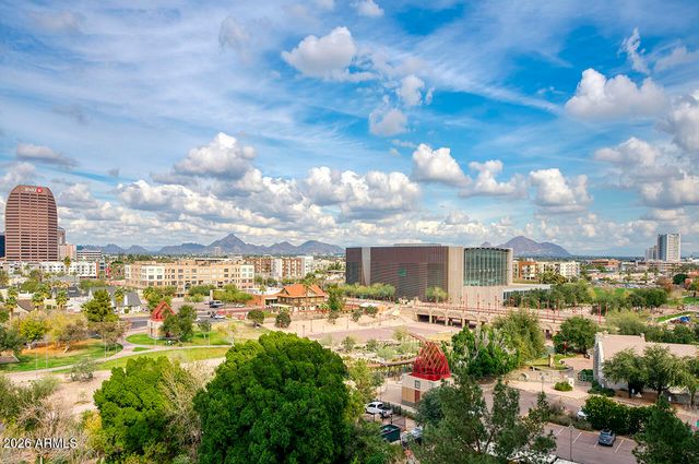 200 W PORTLAND Street 822, Phoenix, AZ 85003