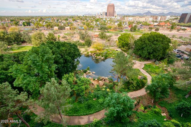 200 W PORTLAND Street 822, Phoenix, AZ 85003