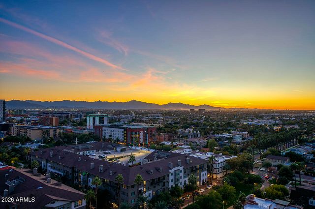 200 W PORTLAND Street 822, Phoenix, AZ 85003