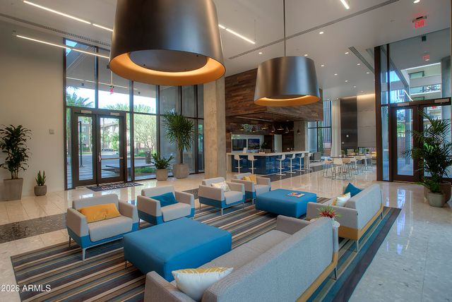 200 W PORTLAND Street 822, Phoenix, AZ 85003