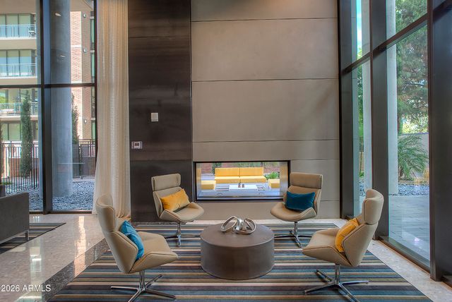 200 W PORTLAND Street 822, Phoenix, AZ 85003