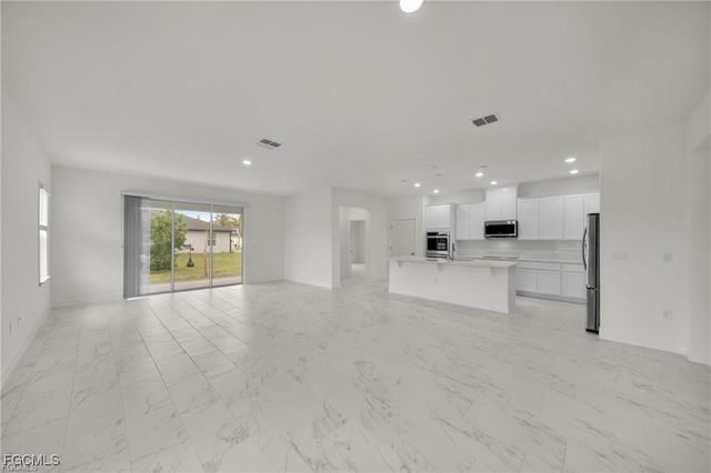 1145 NW 27th CT, Cape Coral, FL 33993