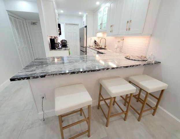 1021 Hillsboro Mile Hillsboro Mile G2, Hillsboro Beach, FL 33062