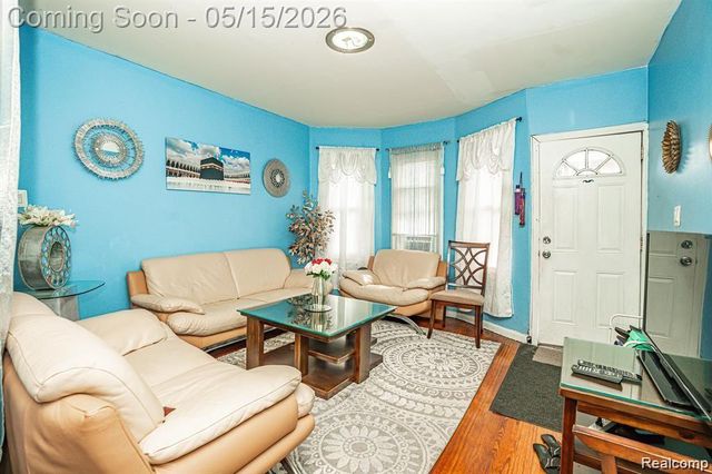 2311 BOTSFORD Street, Hamtramck, MI 48212