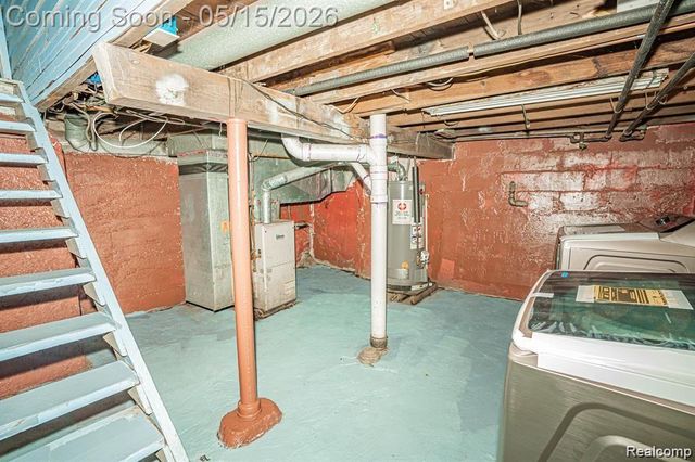 2311 BOTSFORD Street, Hamtramck, MI 48212