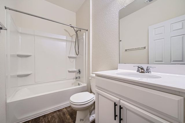 137 Green Egret WAY, Leander, TX 78641