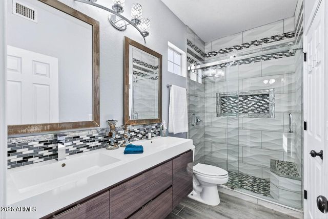 11530 W PALM BROOK Drive, Avondale, AZ 85392