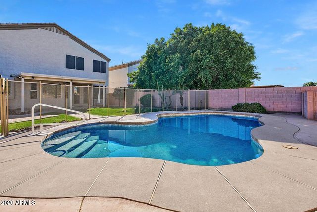 11530 W PALM BROOK Drive, Avondale, AZ 85392