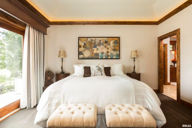 1841 N 1400 Road, Dahinda, IL 61428