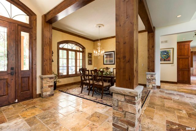 1841 N 1400 Road, Dahinda, IL 61428