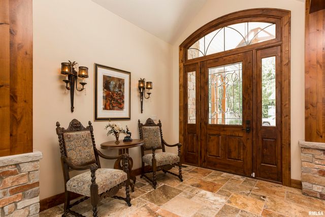 1841 N 1400 Road, Dahinda, IL 61428