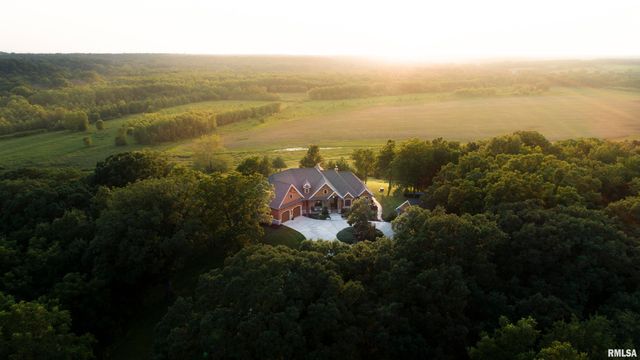 1841 N 1400 Road, Dahinda, IL 61428