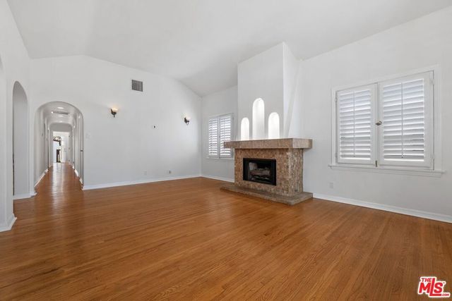 2030 Kelton Avenue, Los Angeles, CA 90025