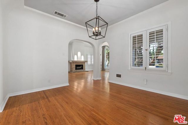 2030 Kelton Avenue, Los Angeles, CA 90025