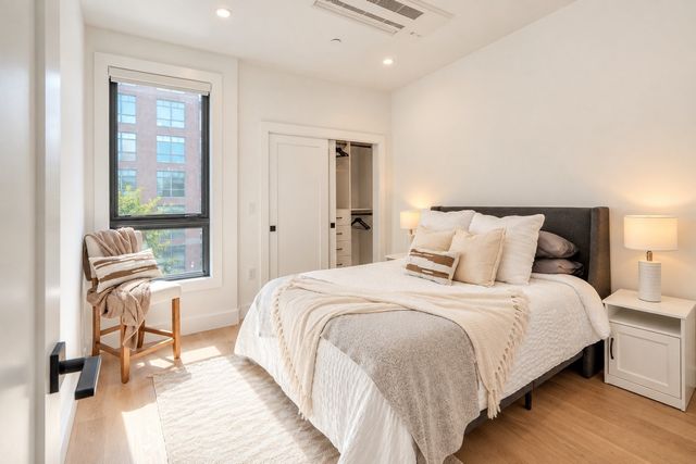 75 W Broadway 202, Boston, MA 02127