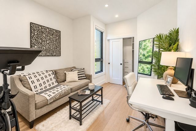 75 W Broadway 202, Boston, MA 02127