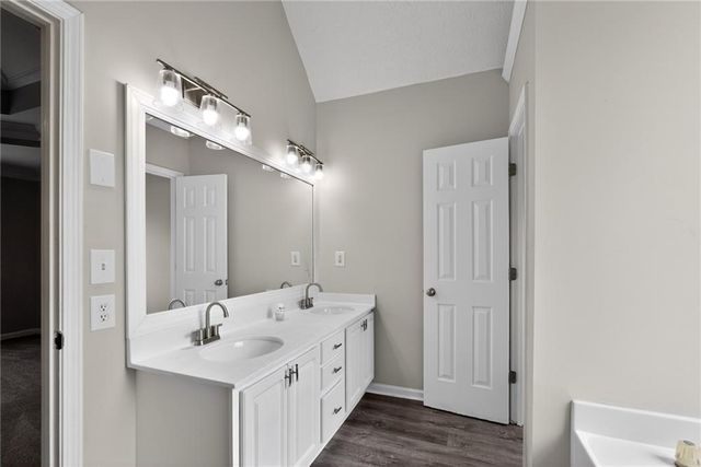 625 Harbor Bay Drive, Lawrenceville, GA 30045