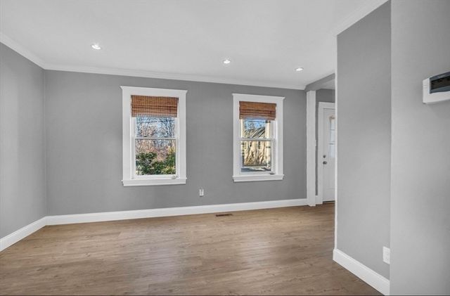 28 Currier Ave, Methuen, MA 01844