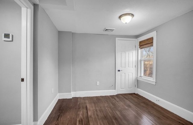 28 Currier Ave, Methuen, MA 01844