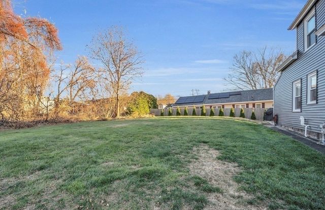 28 Currier Ave, Methuen, MA 01844