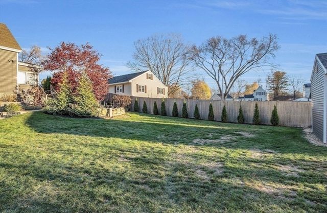 28 Currier Ave, Methuen, MA 01844