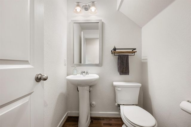 8204 A Prairie Rye DR, Lago Vista, TX 78645