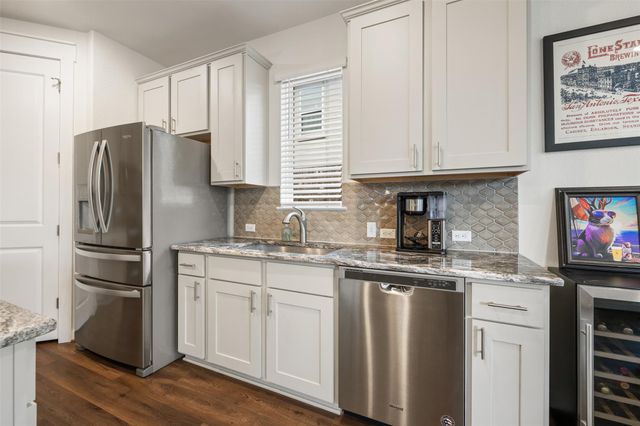 8204 A Prairie Rye DR, Lago Vista, TX 78645