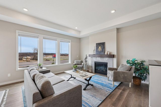 9035 62nd Street S, Cottage Grove, MN 55016