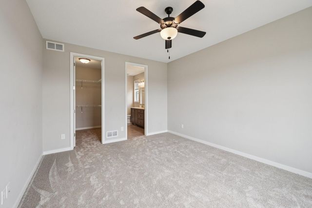 9035 62nd Street S, Cottage Grove, MN 55016