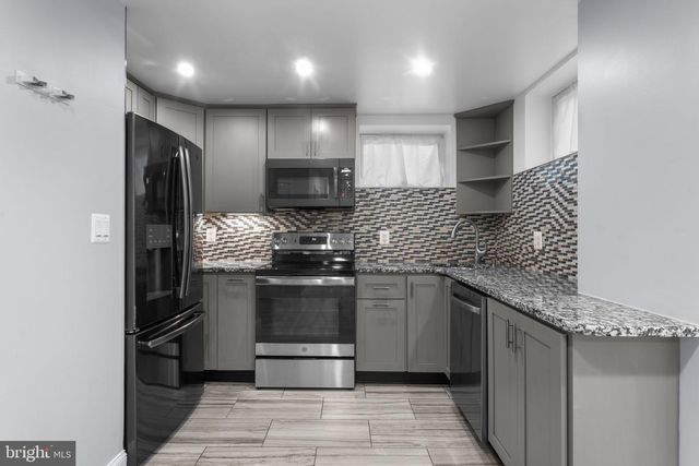 1416 MERIDIAN PL NW #B, Washington, DC 20010
